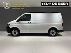 Volkswagen Transporter - CC 2.0 TDI 102pk L2H1 300/2800 (Euro 6) Airco Trekhaak