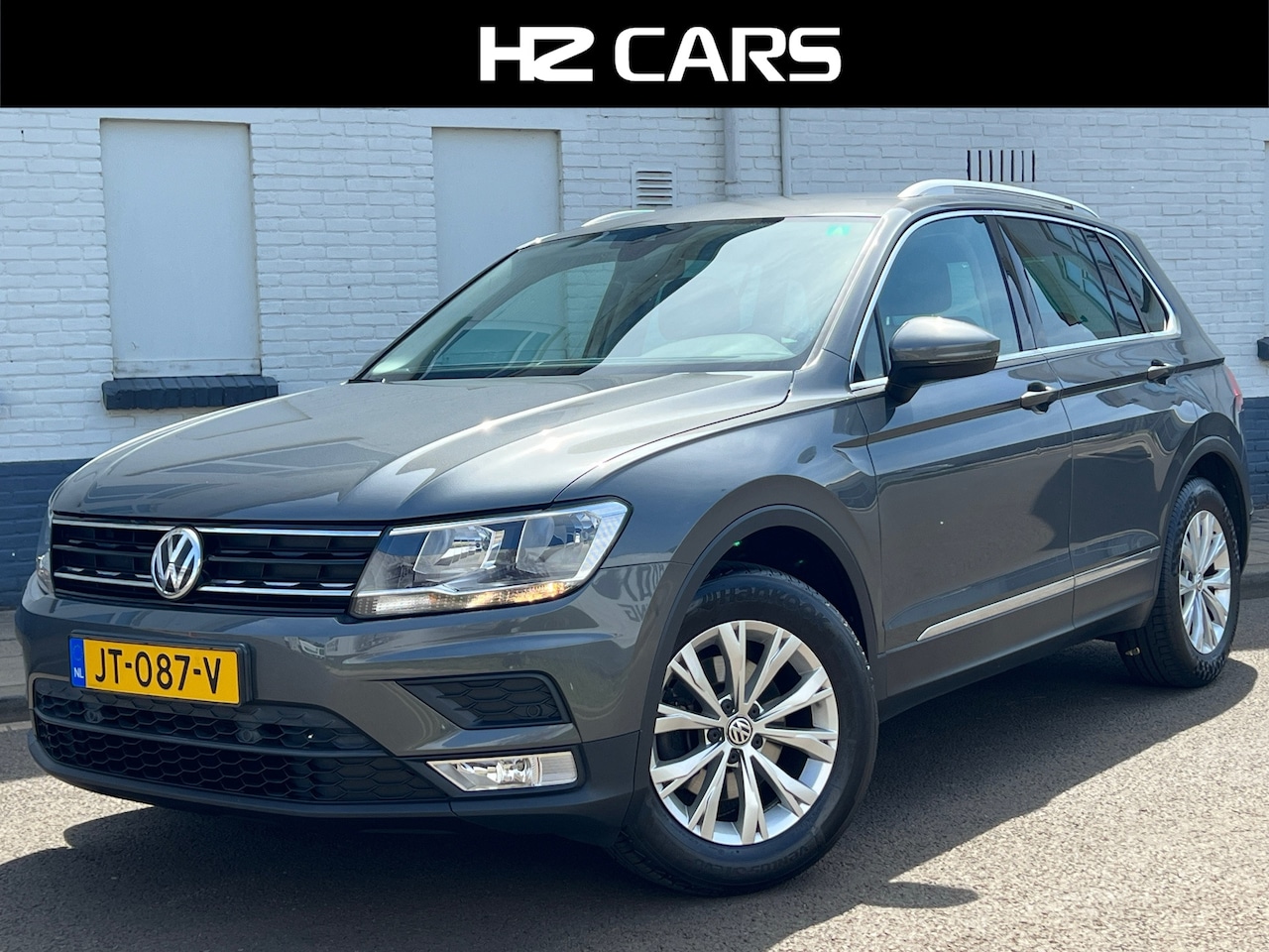 Volkswagen Tiguan - 1.4 TSI Connected Series|Trekhaak|Carplay|PDC|Clima - AutoWereld.nl