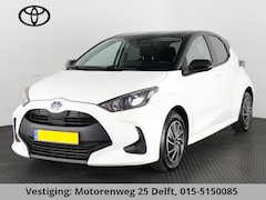 Toyota Yaris - 1.5 HYBRIDE GARANTIE TOT 2033* BLACK & WHITE BIJNA 2023. CLOUD NAVI.CLIMA.CRUISE