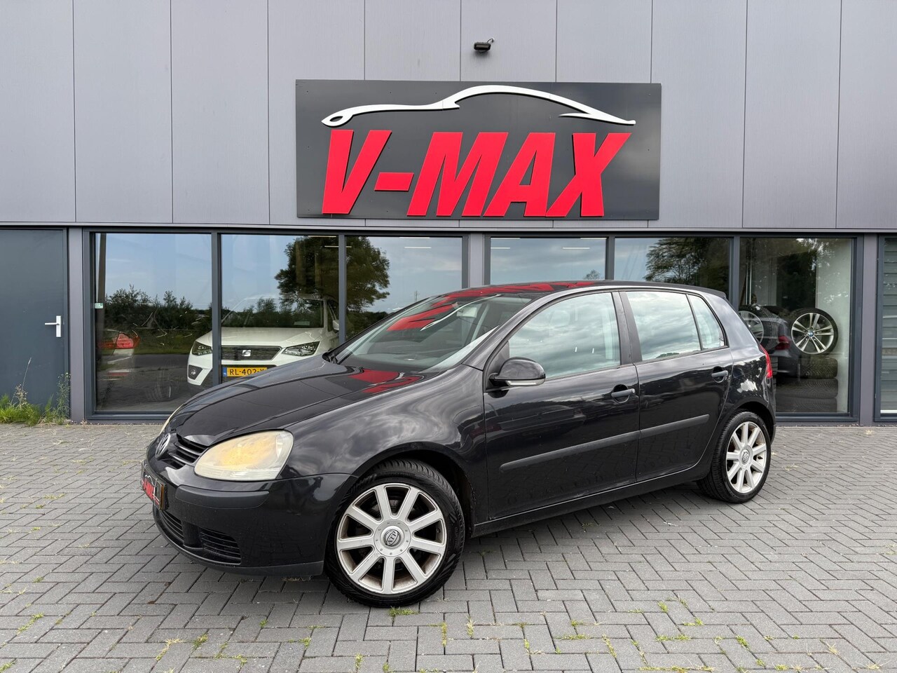 Volkswagen Golf - 1.6 Trendline 5 Deurs Airco Trekhaak - AutoWereld.nl