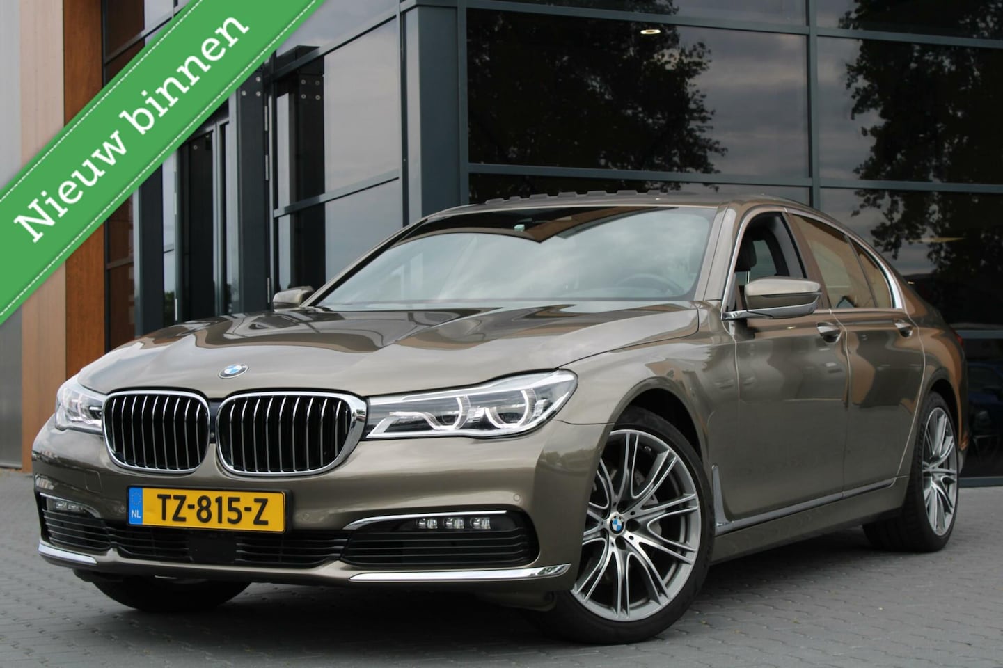 BMW 7-serie - 730d High Executive | Softclose | Pano | Org. NL - AutoWereld.nl