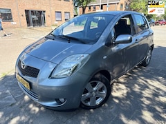 Toyota Yaris - 1.3 VVTi Luna MMT