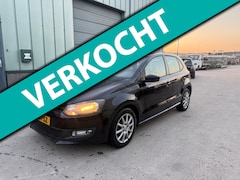 Volkswagen Polo - 1.2 TSI Highline Edition 5deurs airco schade aan de zijkant