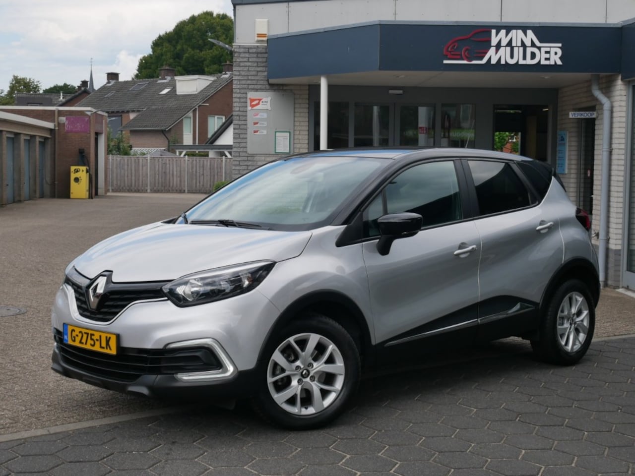 Renault Captur - 1.2 TCE LIMITED  **Clima//Navi//Lm//Th ** - AutoWereld.nl
