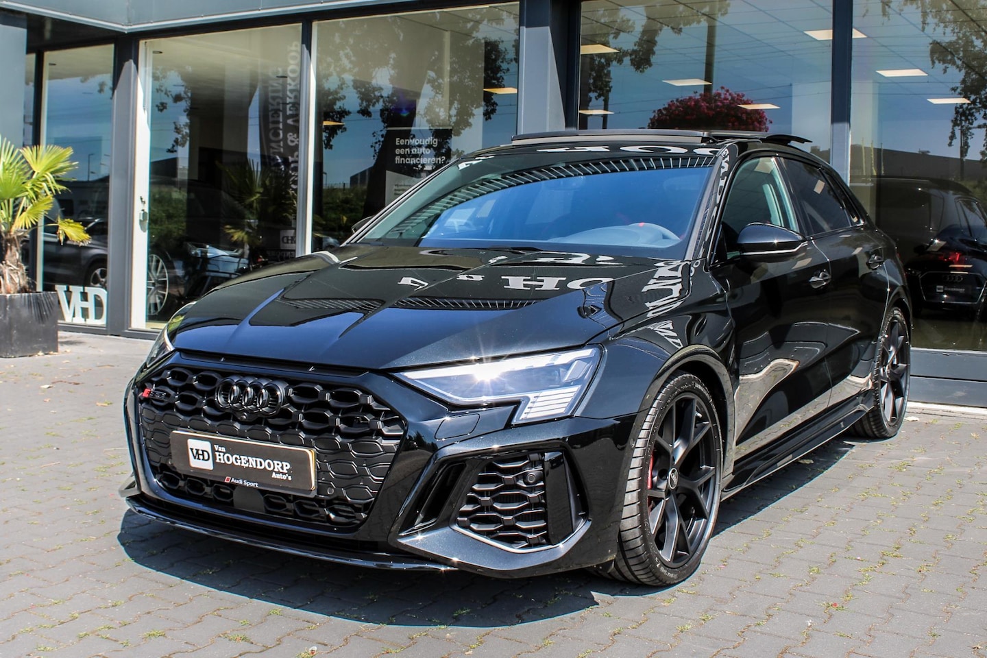 Audi A3 Sportback - 2.5 TFSI RS 3 quattro PANO B&O KERAMISCH 360 PERFORMANCE - AutoWereld.nl