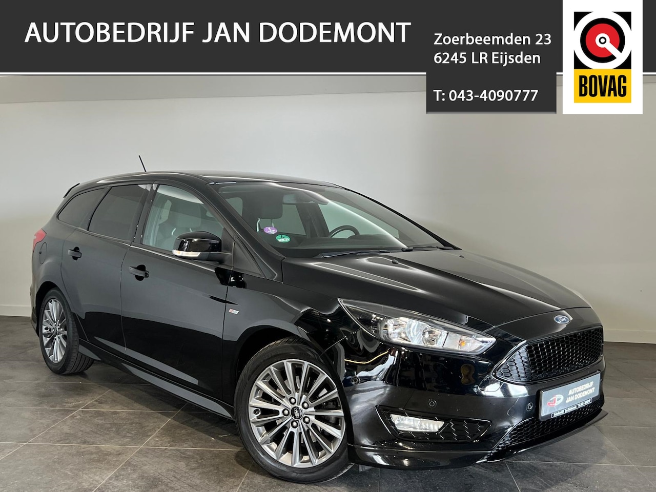 Ford Focus Wagon - 1.5 ECOBOOST 150PK ST-Line / Automatische inparkeren / Afneembare trekhaak / Navigatie / C - AutoWereld.nl