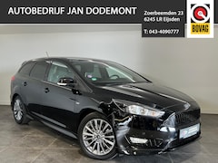 Ford Focus Wagon - 1.5 ECOBOOST 150PK ST-Line / Automatische inparkeren / Afneembare trekhaak / Navigatie / C