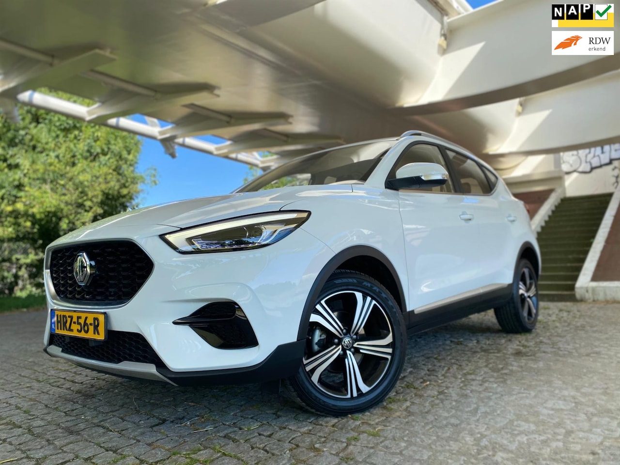 MG ZS - 1.5 Comfort Line Carplay Navi Airco - AutoWereld.nl