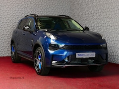 Lynk & Co 01 - 1.5 261 PK 360.CAM 3990 KMPANORAMA CARPLAY PHEV 2023 4 JAAR GARANTIE Plug-in Hybrid PHEV