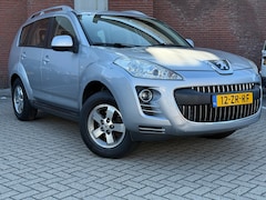 Peugeot 4007 - 2.4 ST 7p.|4x4|NAVI|CAMARA|TREKHAAK