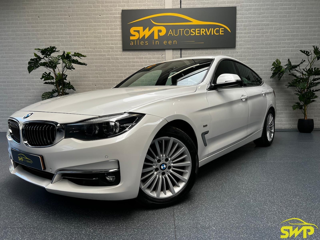 BMW 3-serie Gran Turismo - 320i High Executive 320i High Executive - AutoWereld.nl