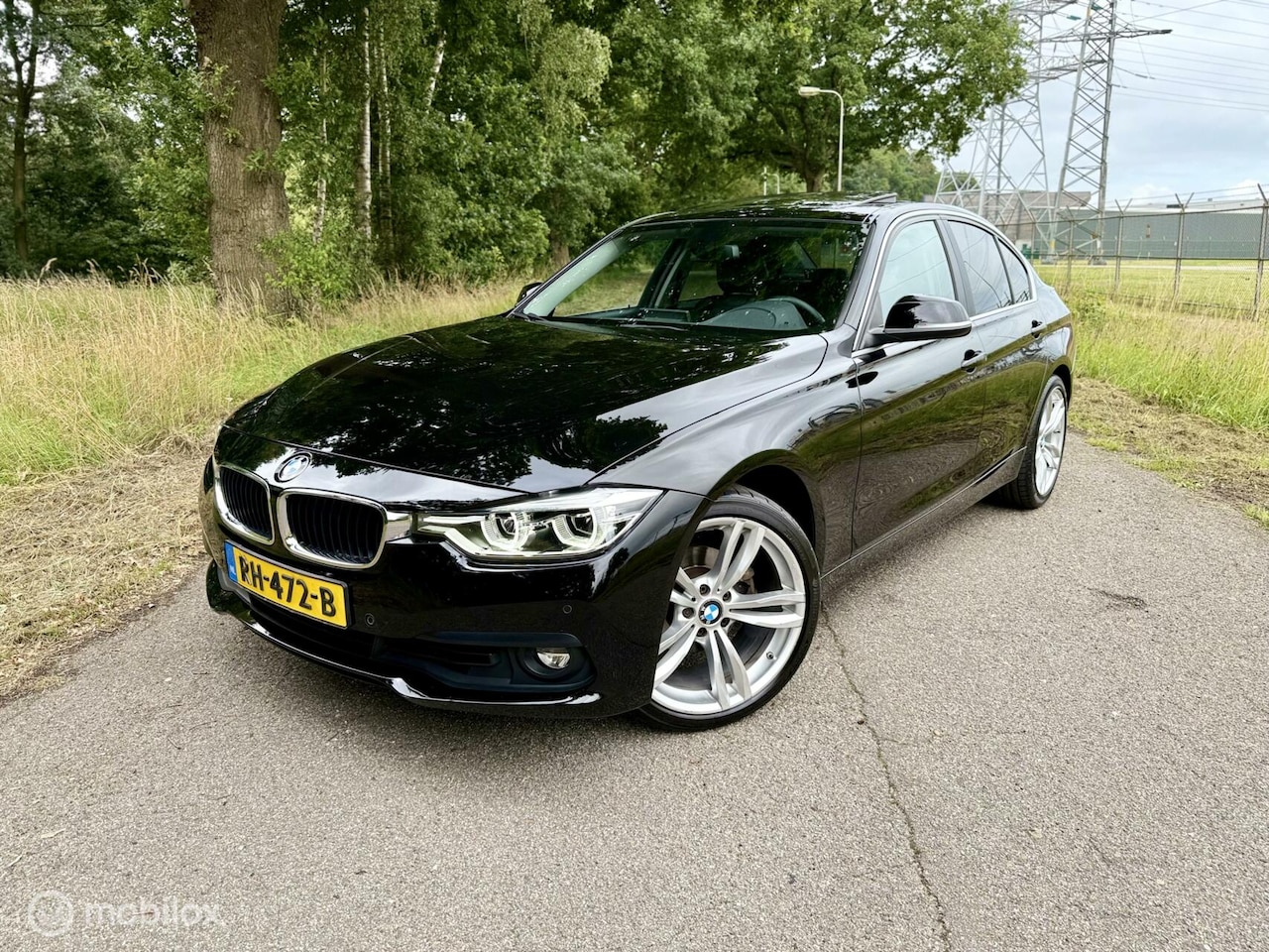 BMW 3-serie - 318i Edition Luxury Line Purity High Executive - AutoWereld.nl