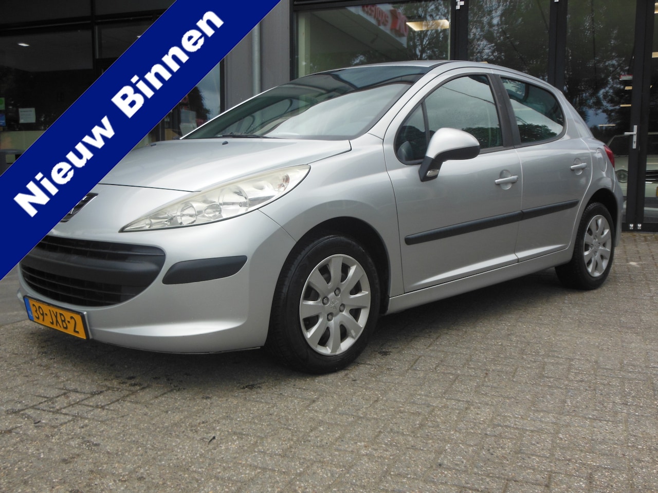 Peugeot 207 - 1.4 XR Staat in De Krim - AutoWereld.nl