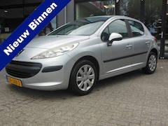 Peugeot 207 - 1.4 XR Staat in De Krim