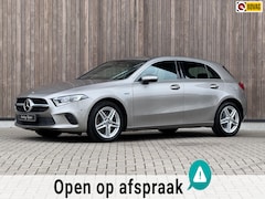Mercedes-Benz A-klasse - 250 e Premium / Dodehoek / Leder /