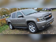 Chevrolet Avalanche - 5.3 V8 4WD 80 wb pm op lpg.