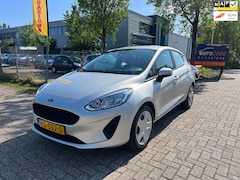 Ford Fiesta - 1.1 Trend - Airco - Navigatie - Zeer Netjes