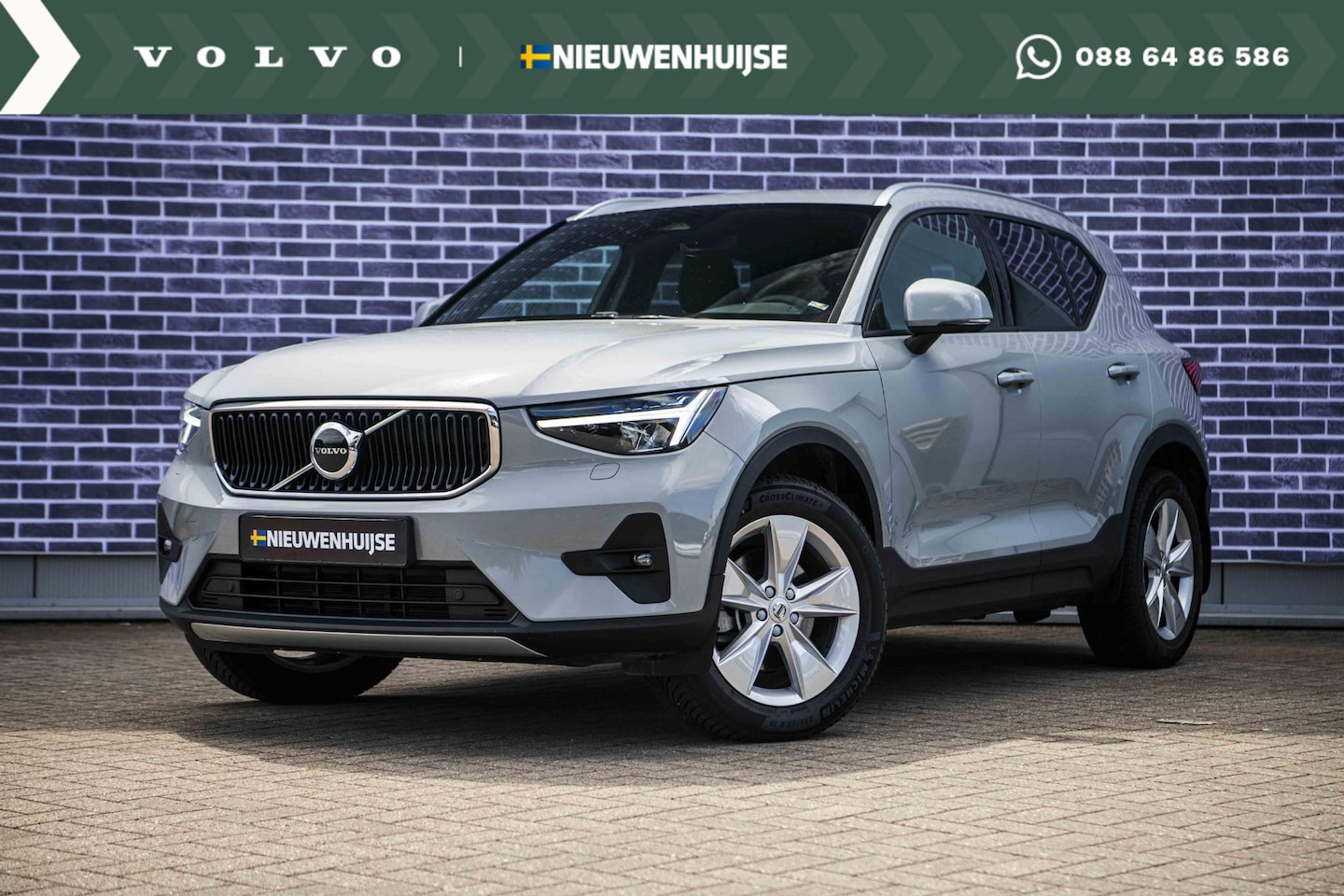 Volvo XC40 - 2.0 B4 Core | Stoel en Stuurverwarming | Adaptieve Cruise Control | Trekhaak | Standkachel - AutoWereld.nl