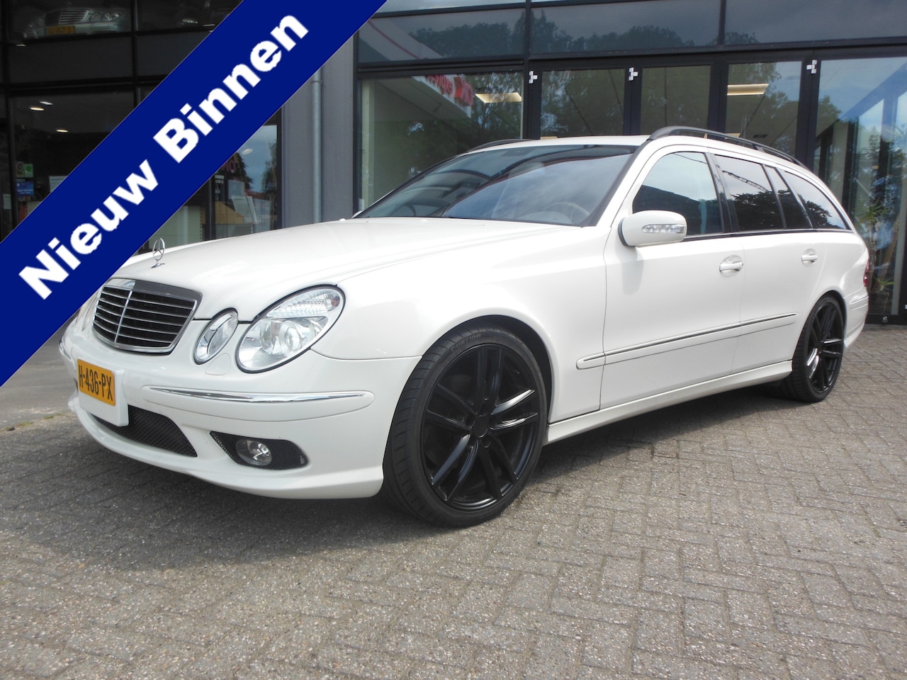 Mercedes-Benz E-klasse Combi - 500 Elegance Automaat Staat in De Krim - AutoWereld.nl