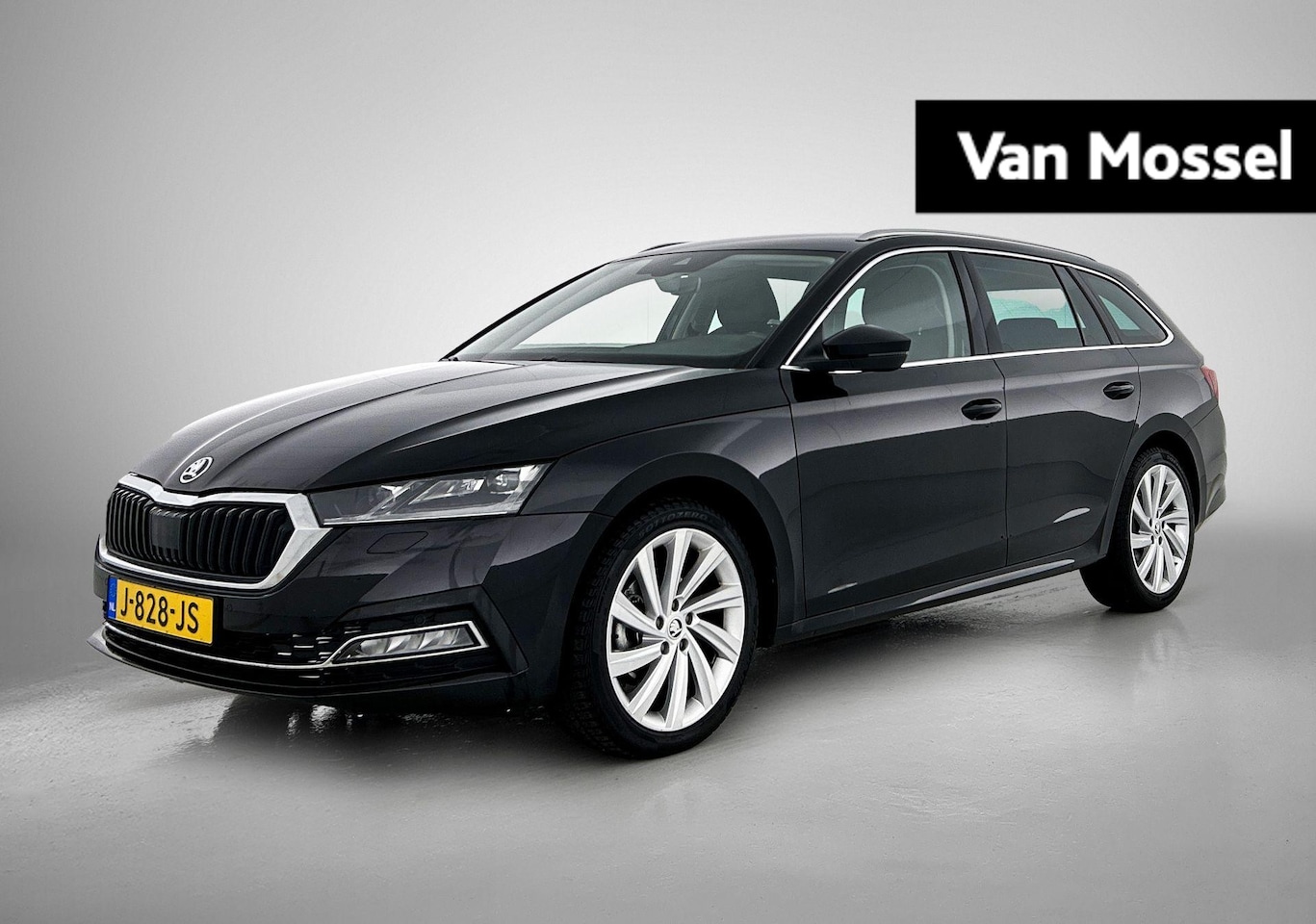 Skoda Octavia Combi - 1.5 TSI First Edition 1.5 TSI First Edition - AutoWereld.nl