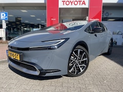 Toyota Prius - 2.0 Plug-in Executive | NL Auto | Pano | verwarmd stuurwiel | Di