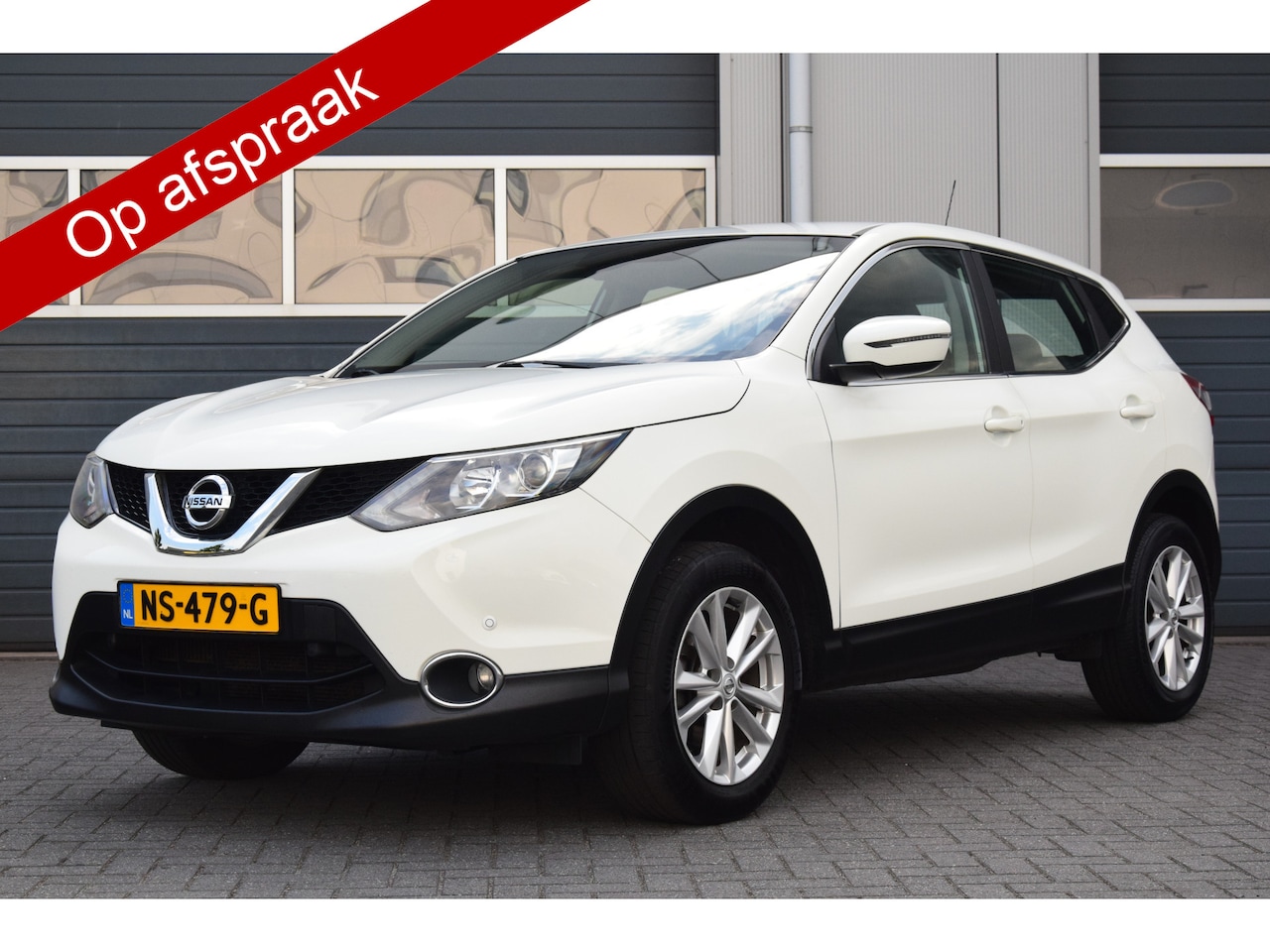 Nissan Qashqai - 1.2 Acenta Navi/Camera Ecc Cruise Trekhaak 94dkm! - AutoWereld.nl