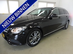Mercedes-Benz C-klasse Estate - 180 Prestige Afn trekhaak | Apple Carplay | Cruise | LMV 17" | Stof/leer | Géén afl kosten
