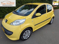 Peugeot 107 - 1.0-12V XS airco 5 deurs apk