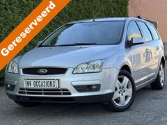 Ford Focus Wagon - 1.6-16V Ambiente NIEUWE KOPPELING/AIRCO//VOORRUITVW