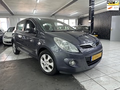 Hyundai i20 - 1.4i i-Catcher