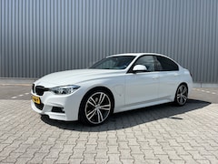 BMW 3-serie - 330e M Sport