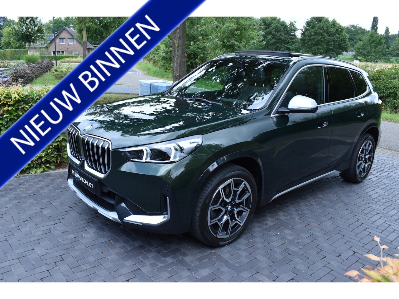 BMW X1 - sDrive18i '23 FULL, LEER, PANO, ADAPT, NIEUWST. - AutoWereld.nl