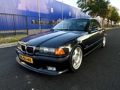 BMW 3-serie Cabrio - 325i | M Bodykit - Hardtop - Nette Staat