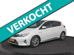 Toyota Auris - 1.8 Hybrid Executive | NAP | Automaat | Pano | Stoelverwarming | Navi | Keyless