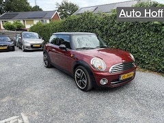 MINI Cooper - 1.6 D Business Line | Navi | Autom. Airco | Cruise Control | LMV | Stoelverwarming | Elekt
