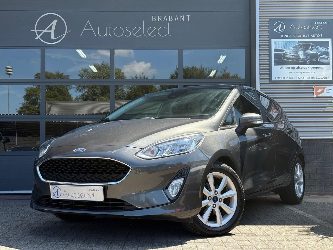 Ford Fiesta - 1.0 EcoBoost Titanium Airco CarPlay PDC - AutoWereld.nl