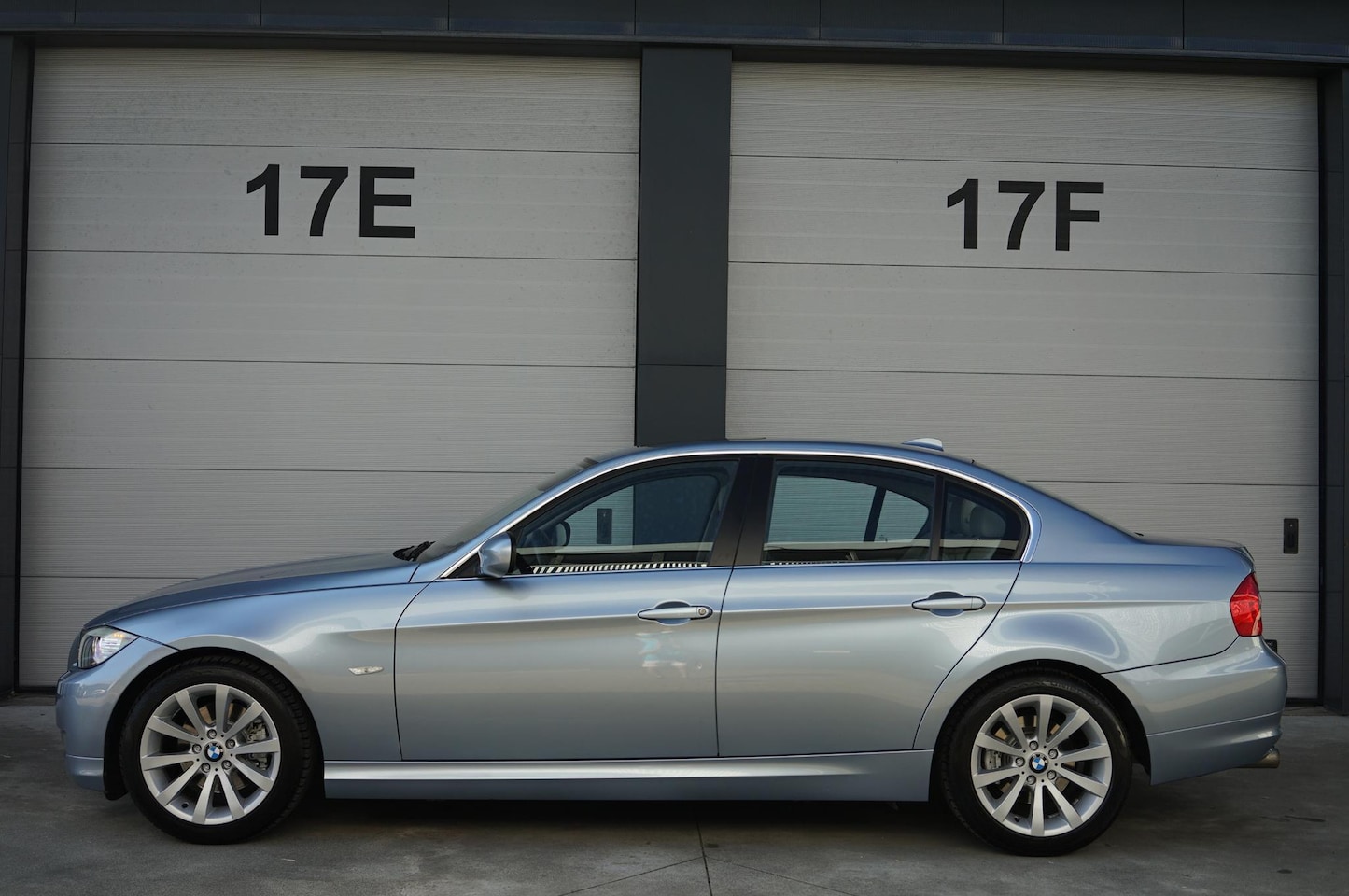 BMW 3-serie - 325i High Executive 325i High EXE - AutoWereld.nl