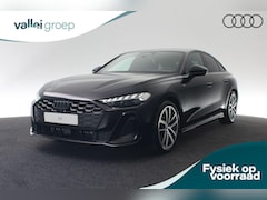Audi A5 Limousine - S edition 2.0 TFSI e 220 kW / 299 pk quattro | Optiekpakket zwart | Privacy glas | Stoelen