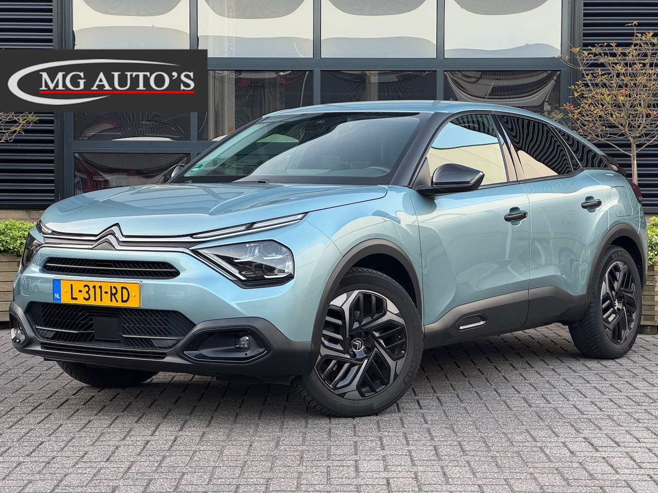 Citroën C4 - 1.2 Puretech Feel | Navigatie | Trekhaak | Achteruitrijcamera | Cruise Control | Climate C - AutoWereld.nl