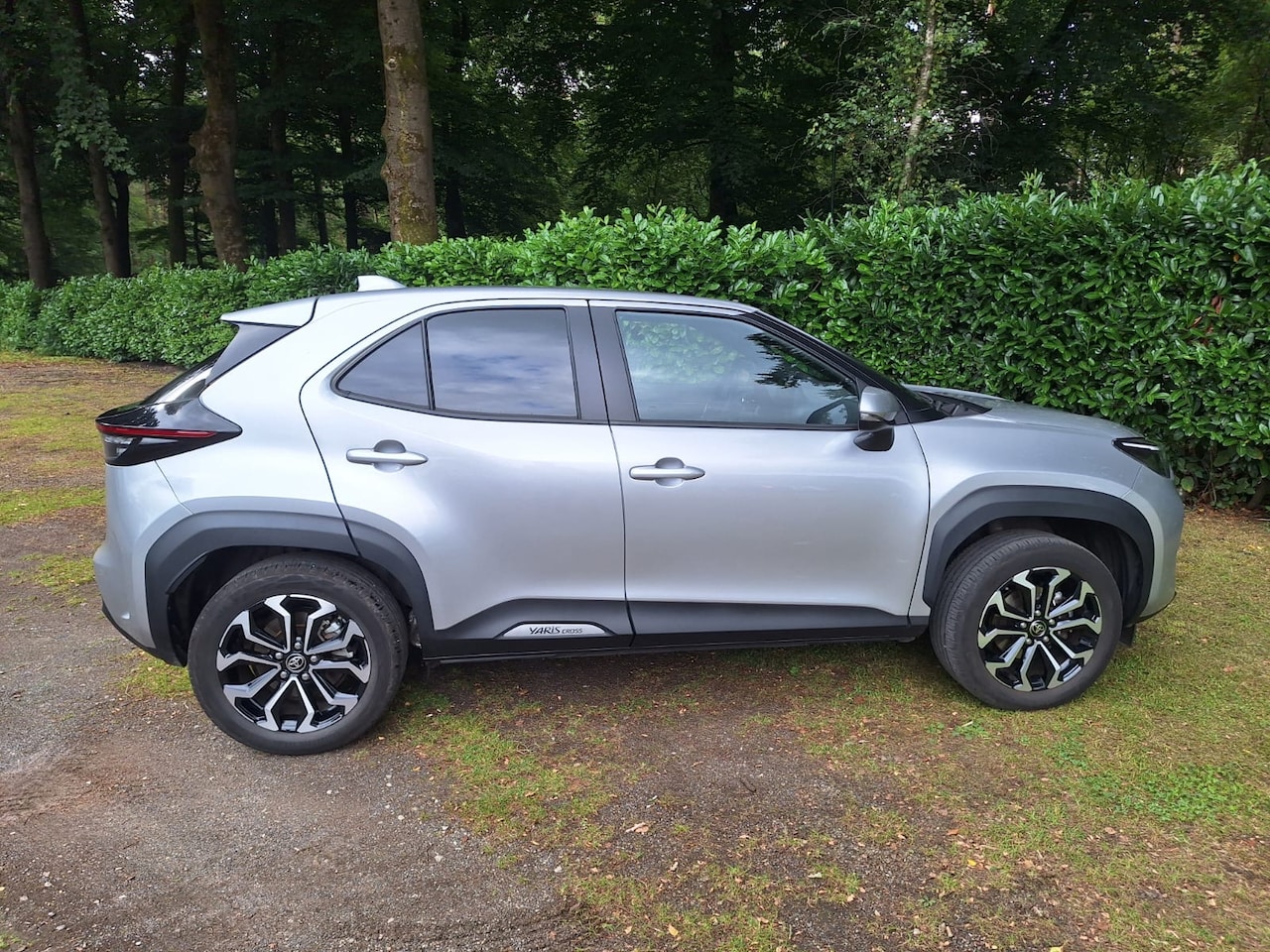 Toyota Yaris Cross - 1.5 Hybrid Dynamic Stoelverwarming, stuurverwarming, trekhaak - AutoWereld.nl