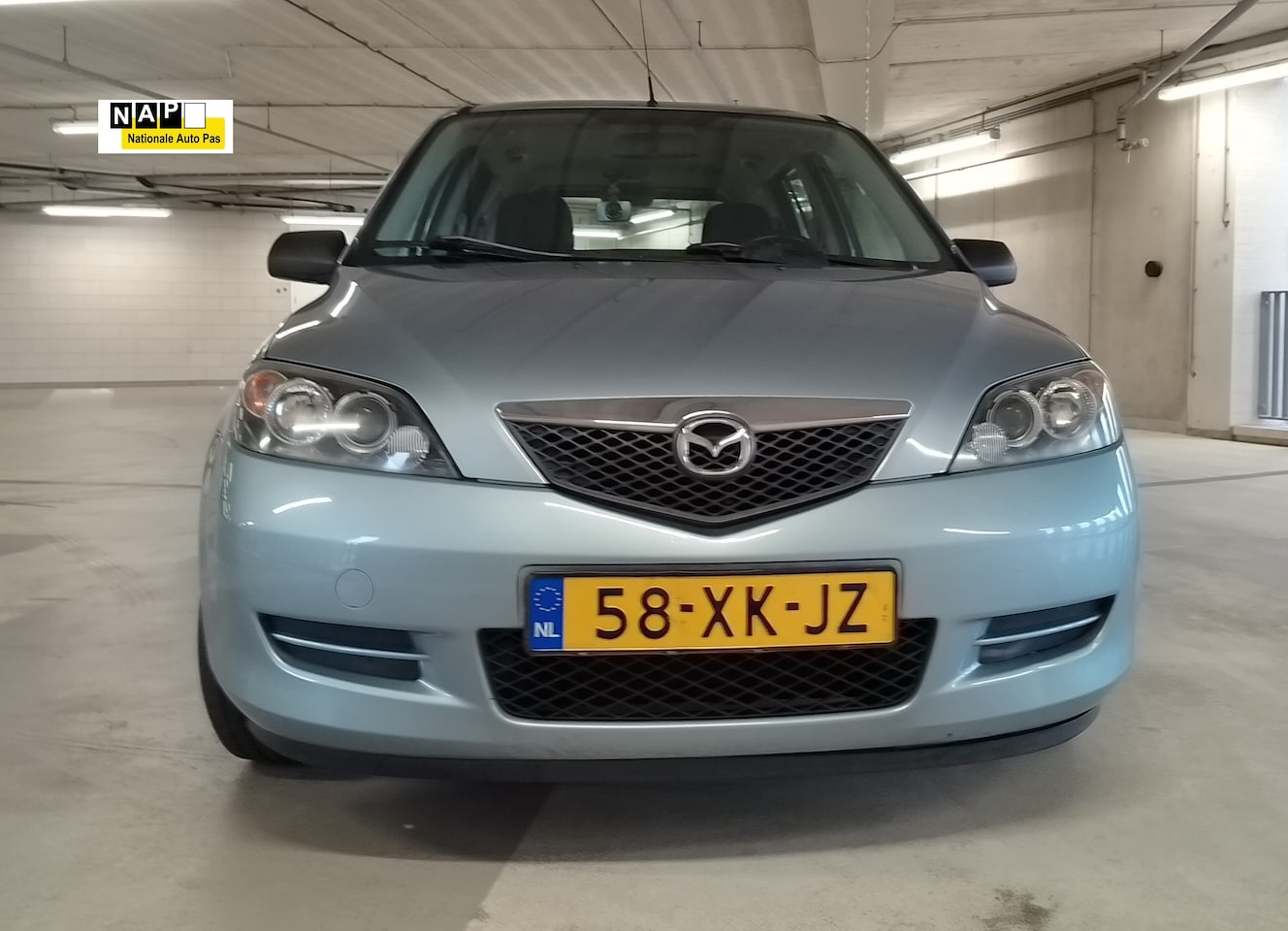Mazda 2 - 1.4 Exclusive NAP, weinig km's, MPV, airco & Nieuwe APK - AutoWereld.nl