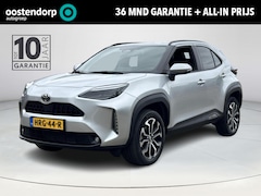 Toyota Yaris Cross - 1.5 Hybrid 115 First Edition | Apple CarPlay | Navigatie | Stoel / Stuur verwarming | Rijk