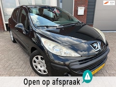 Peugeot 207 - 1.4-16V Color-line / Airco / 5DRS / NAP