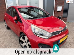 Kia Rio - 1.2 CVVT Super Pack / PDC / 5DRS / Clima / AUX / LM / Stuurverwarming