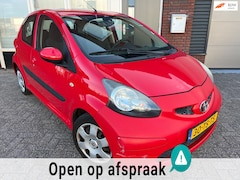 Toyota Aygo - 1.0-12V + / 5DRS / Airco / NAP