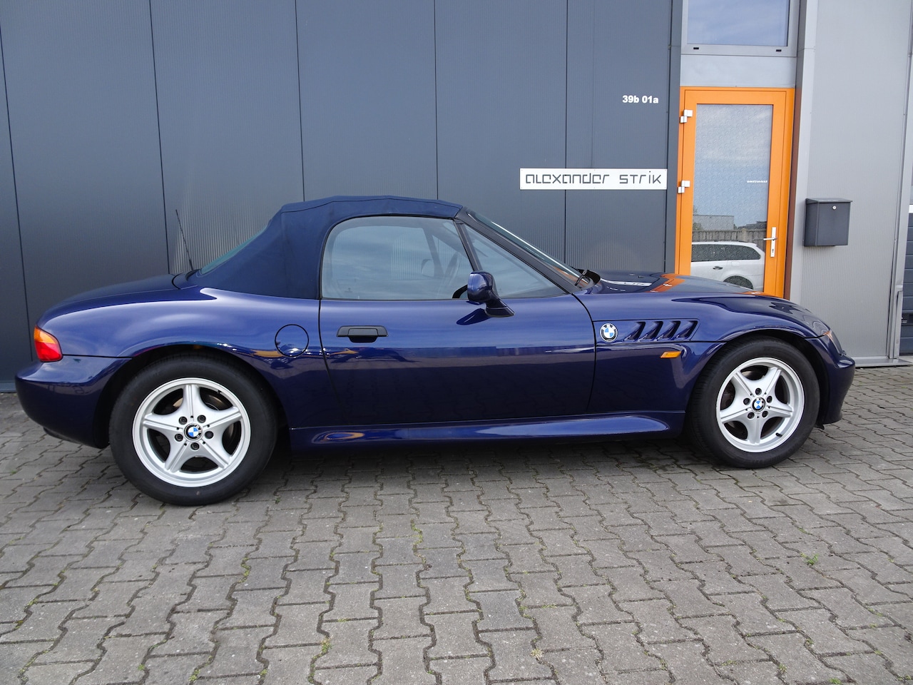 BMW Z3 Roadster - 1.8 Uit de eerste serie bijzonder mooie staat - AutoWereld.nl