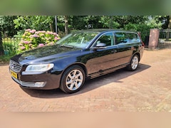 Volvo V70 - 2.0 T5 Momentum
