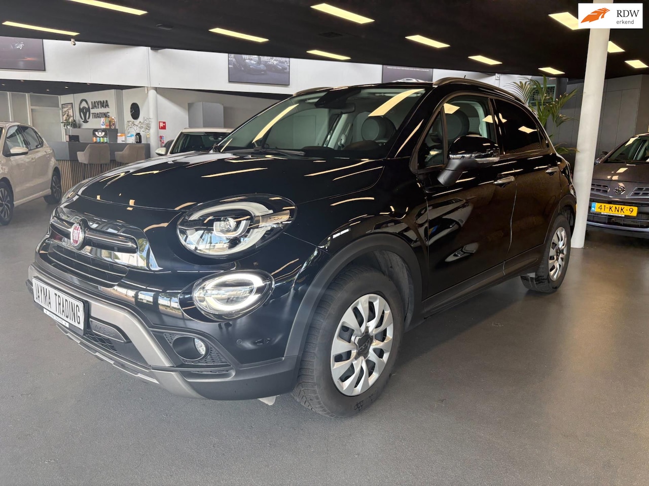 Fiat 500 X - 1.3 , Verbrande klep !! - AutoWereld.nl