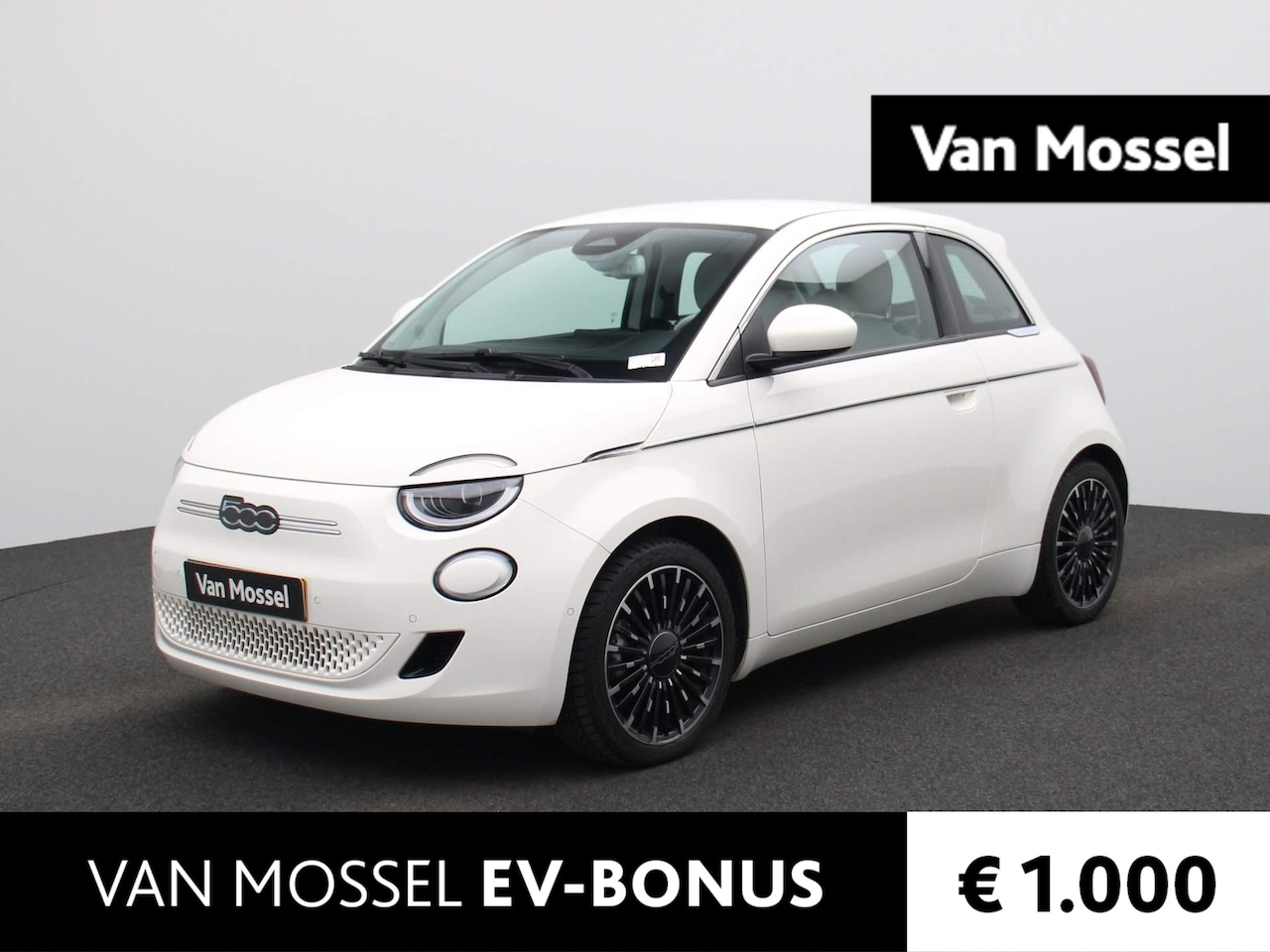 Fiat 500e - La Prima 42 kWh | Leder | 17" | Navi | Cam | ECC - AutoWereld.nl