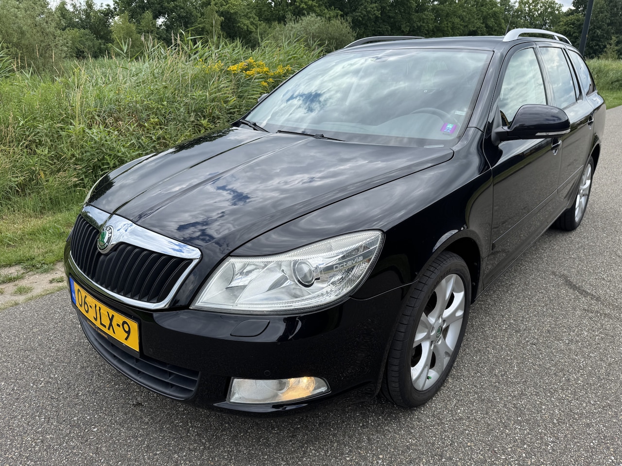 Skoda Octavia Combi - 1.4 TSI Elegance Business Line Trekhaak, Vakantie klaar!! - AutoWereld.nl